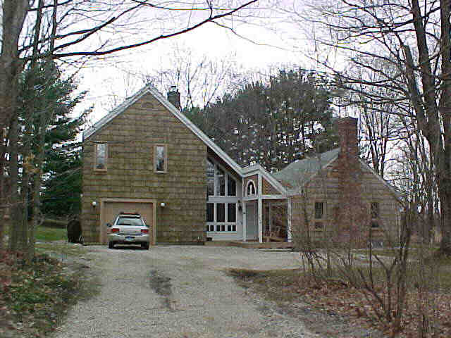 Building photograph for 70 INDIAN MOUNTAIN ROAD